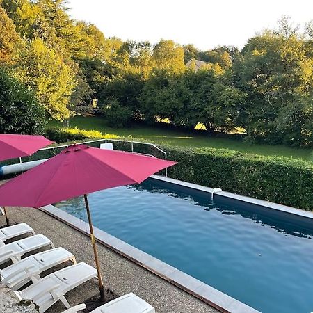 Belle Et Confortable Demeure Du XVII Eme Siecle Champagnac  Екстериор снимка